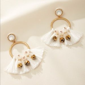 Chandelier earrings